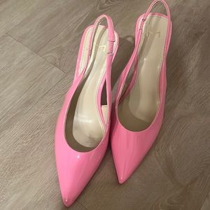 Marc fisher bright pink heels size 7.5